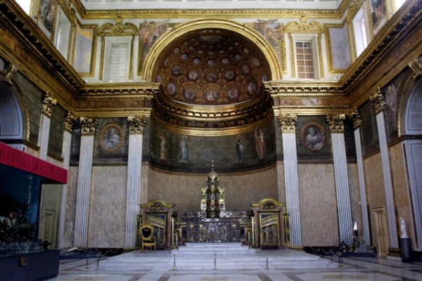 Cappella reale del Palazzo Reale di Napoli. 