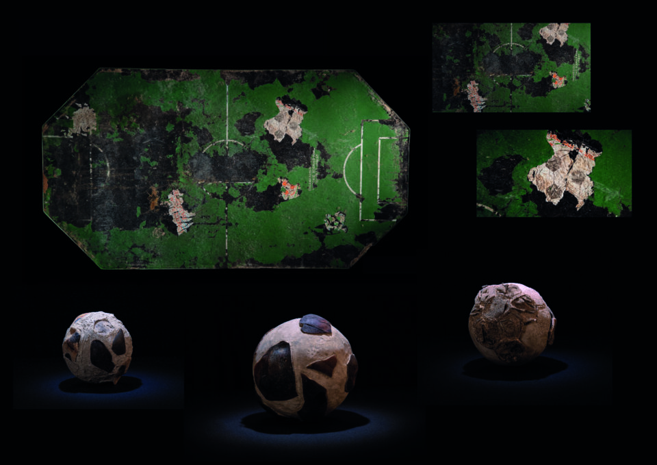 Opera "Caccia al pallone" esposta alla mostra "Archeologia da Spiaggia" al Museo Archeologico Nazionale di Napoli. 
