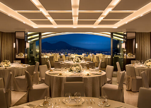 San Valentino 2023 all’Hotel Mediterraneo con una cena al bacio