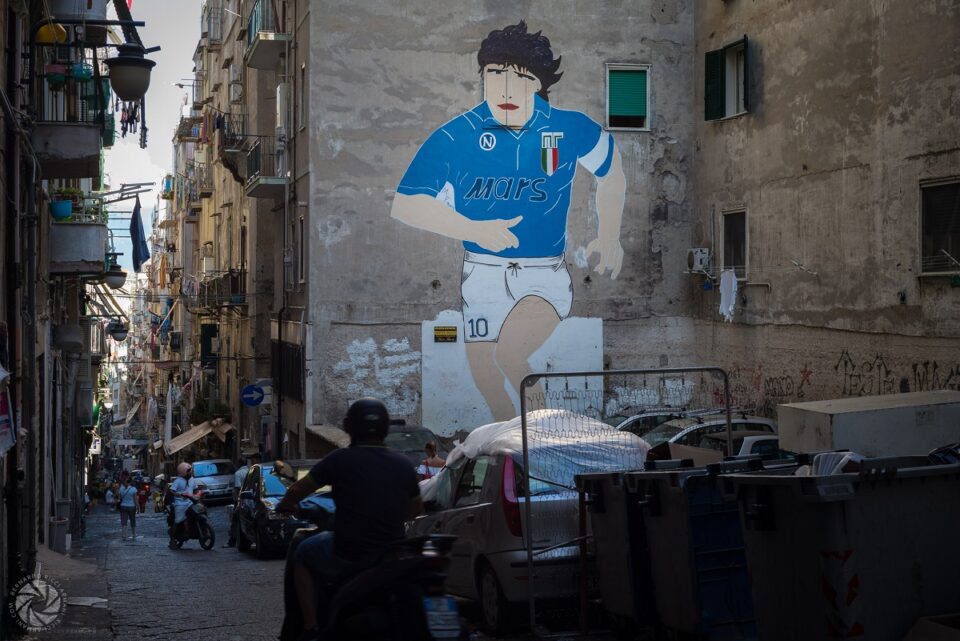 Maradona ai Quartieri Spagnoli