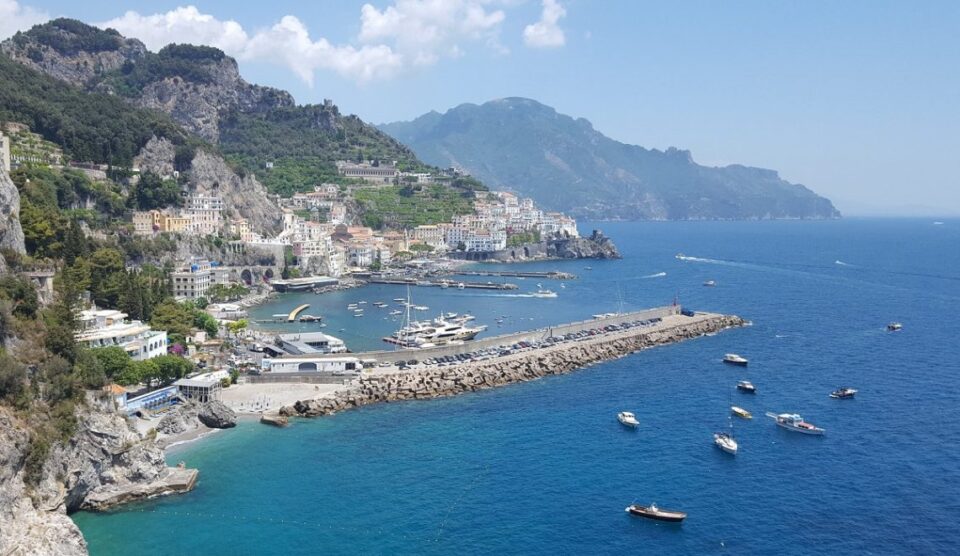 Spiagge più belle di Amalfi: la guida completa
