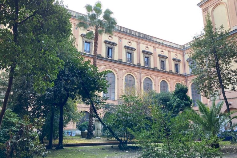 Giardino dell’Accademia di Belle Arti di Napoli: prenota la visita guidata gratuita